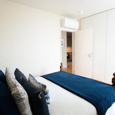 Lisbon Chiado One Apartment *